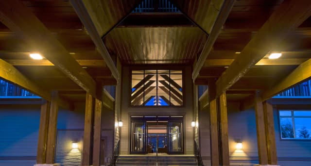 Lobby of Palliser Lodge